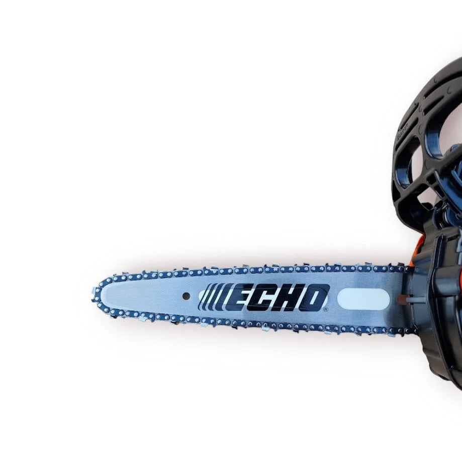 Echo CS-2511TESC Chainsaw - 1/4 Pitch -10’’  bar closeup