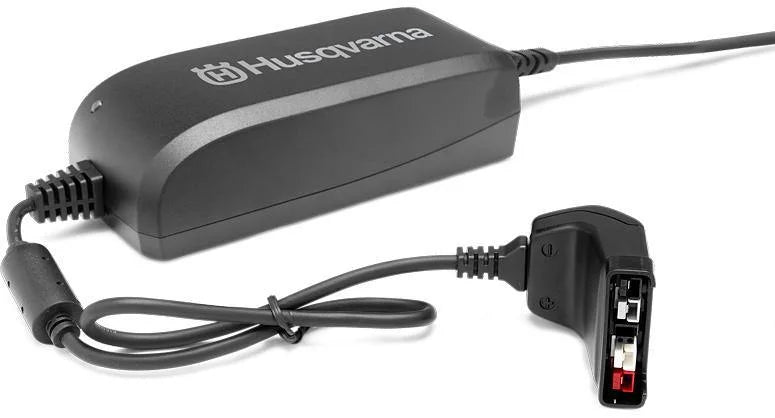 Husqvarna 115iL Battery Strimmer with Battery and Charger - Skyland Equipment Ltd