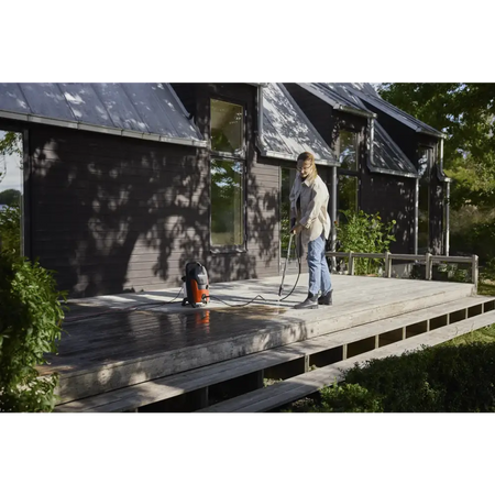 Husqvarna PW 130 Pressure Washer - 130 Bar - Machinery