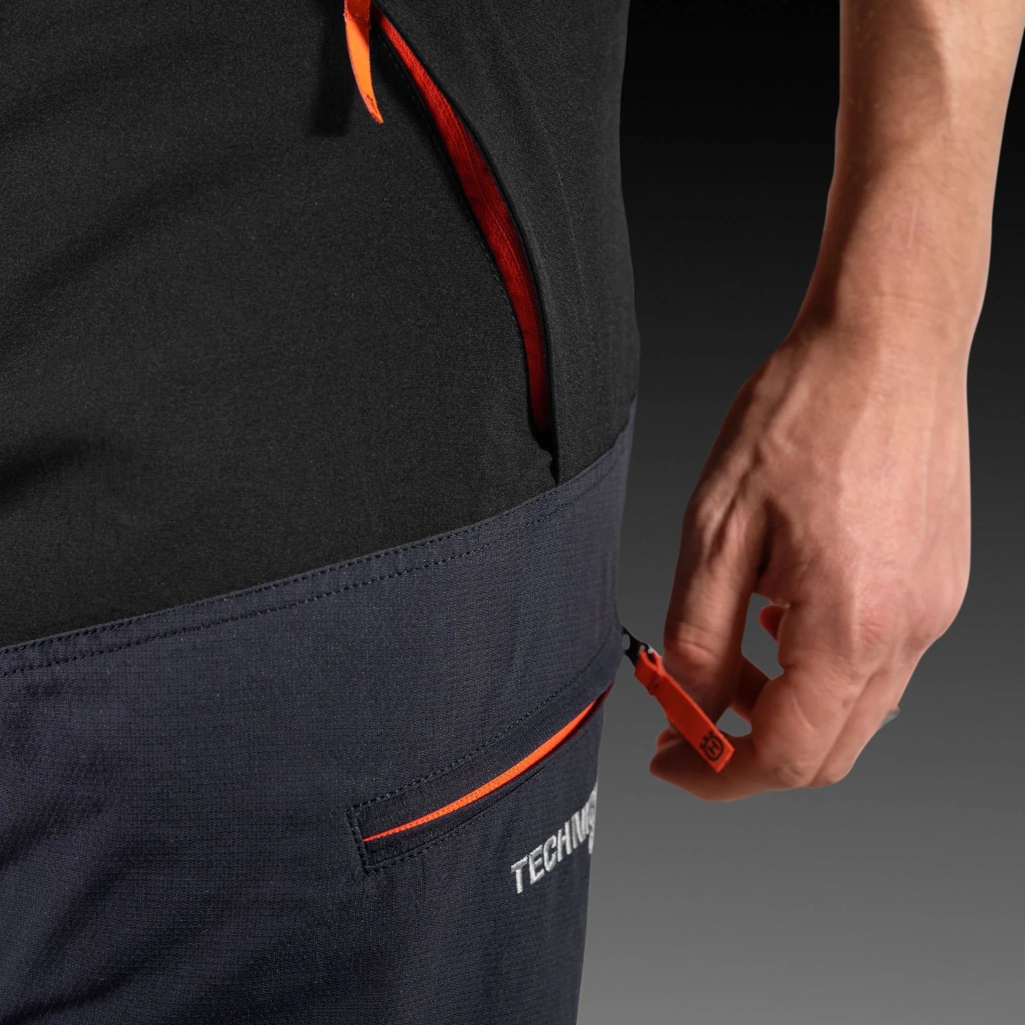 Husqvarna Technical Robust Trousers (Black) - Trouser
