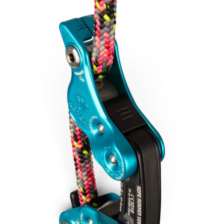 Notch Rope Runner Vertec close-up with climbing rope
