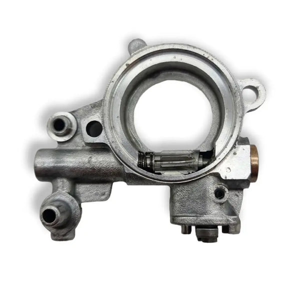 Oil Pump - Stihl 1142 640 3200 - Skyland Equipment Ltd