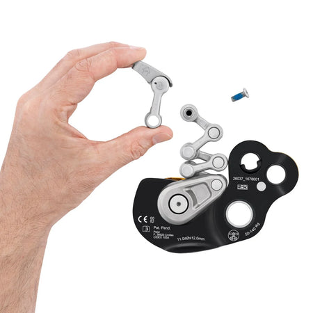 Petzl Zigzag Shift - Climbing Hardware