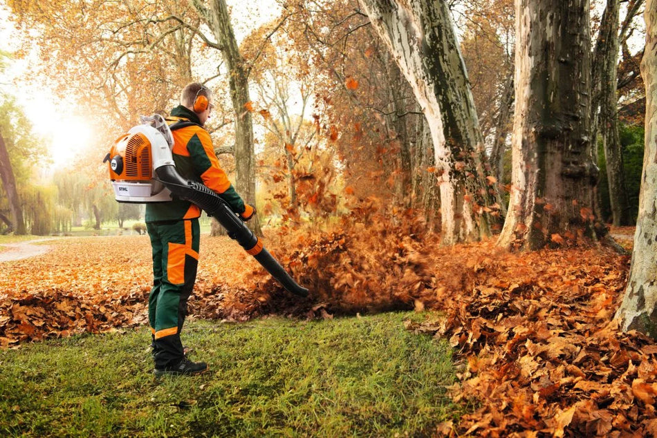 Stihl BG 700 Blower - Leaf Blower