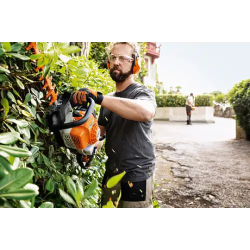 Stihl HS 82 T Hedge Trimmer 24